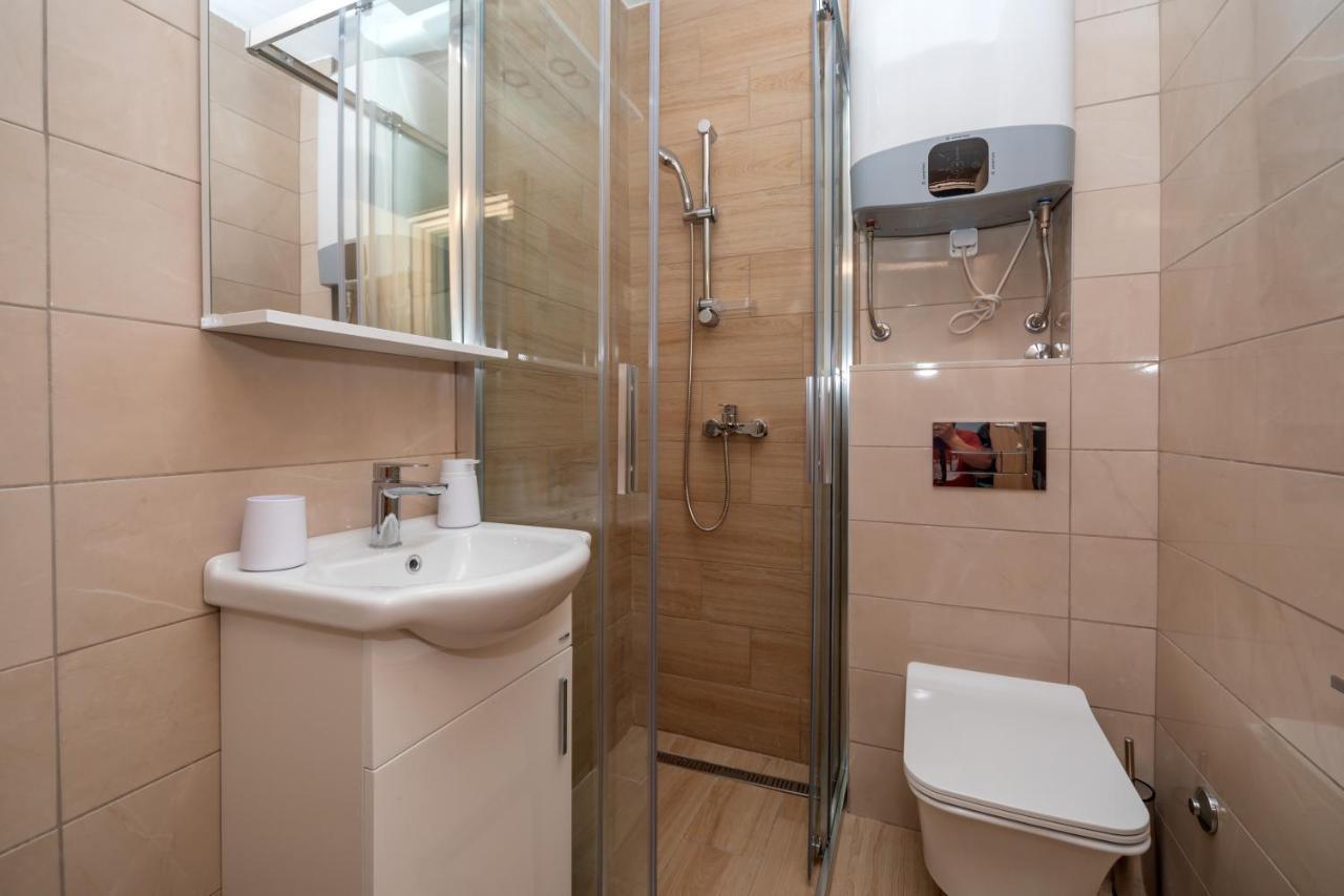 Apartments Bonazza Петровац Экстерьер фото