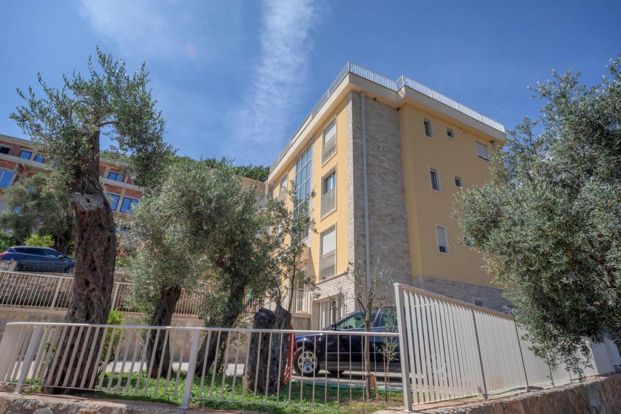 Apartments Bonazza Петровац Экстерьер фото