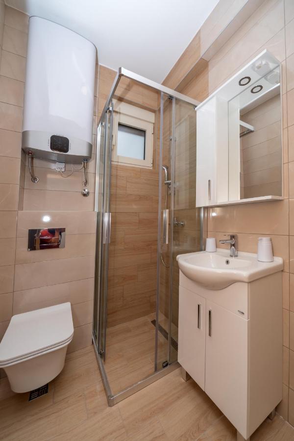 Apartments Bonazza Петровац Экстерьер фото